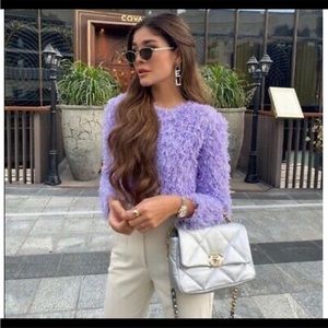 Zara feather like crop top